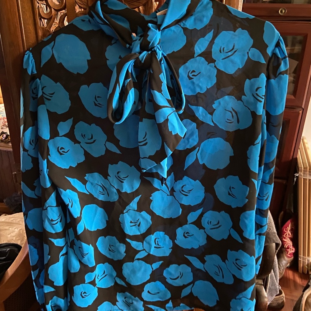 Vintage long sleeve blouse